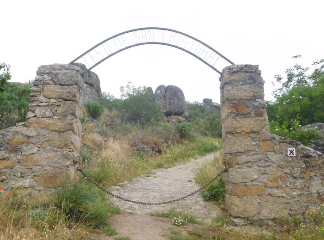 Teso de San Cristóbal: Un mirador en los Arribes del Duero